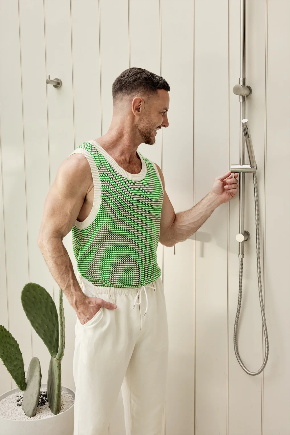 Outdoor Combination Shower Rail - SS316 - Image 3