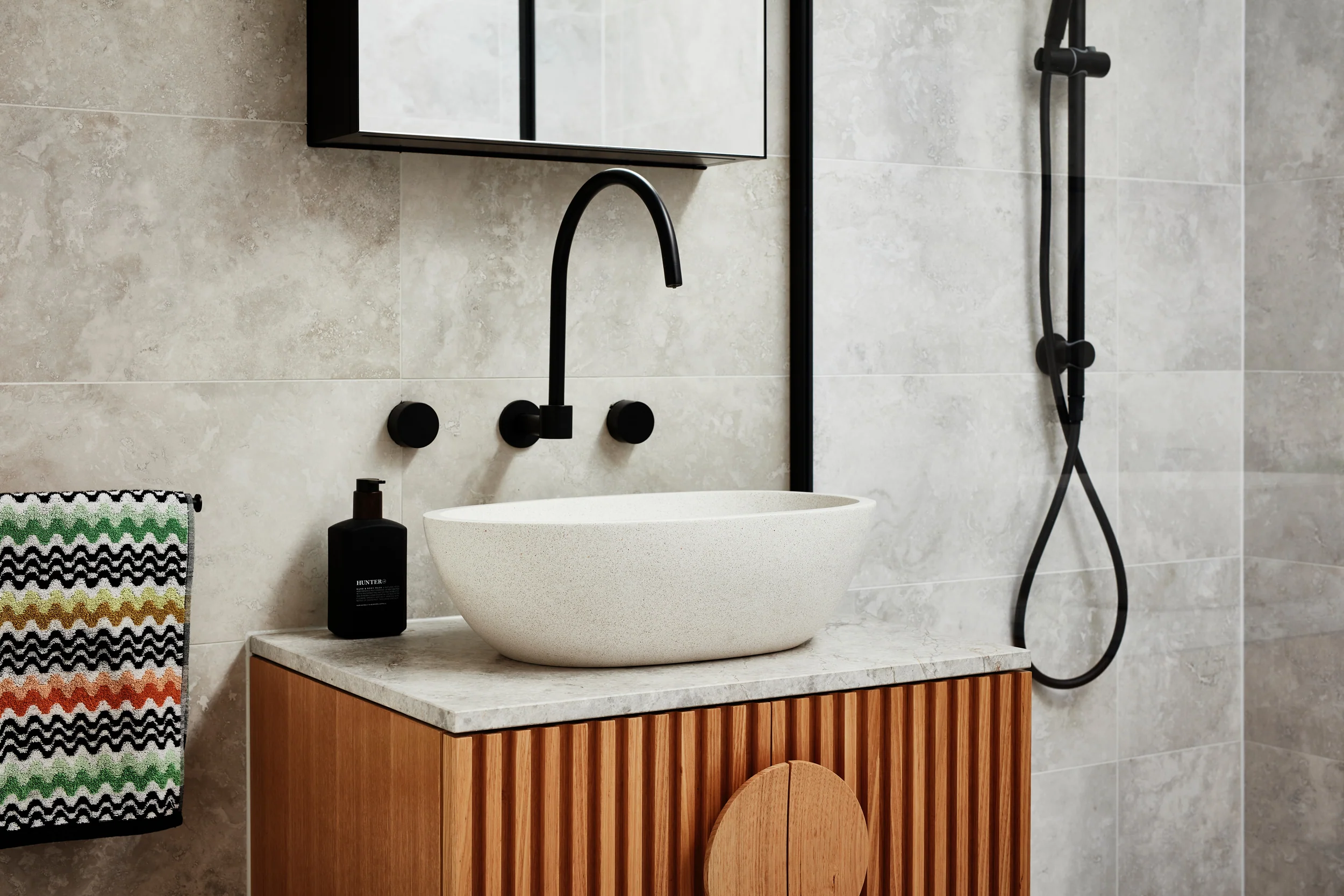 Round High-Rise Swivel Wall Spout - Matte Black - Image 7