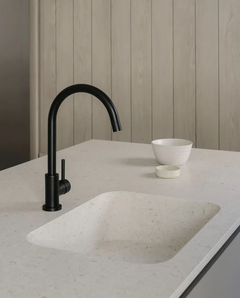 Round Gooseneck Kitchen Mixer Tap - Matte Black - Image 5