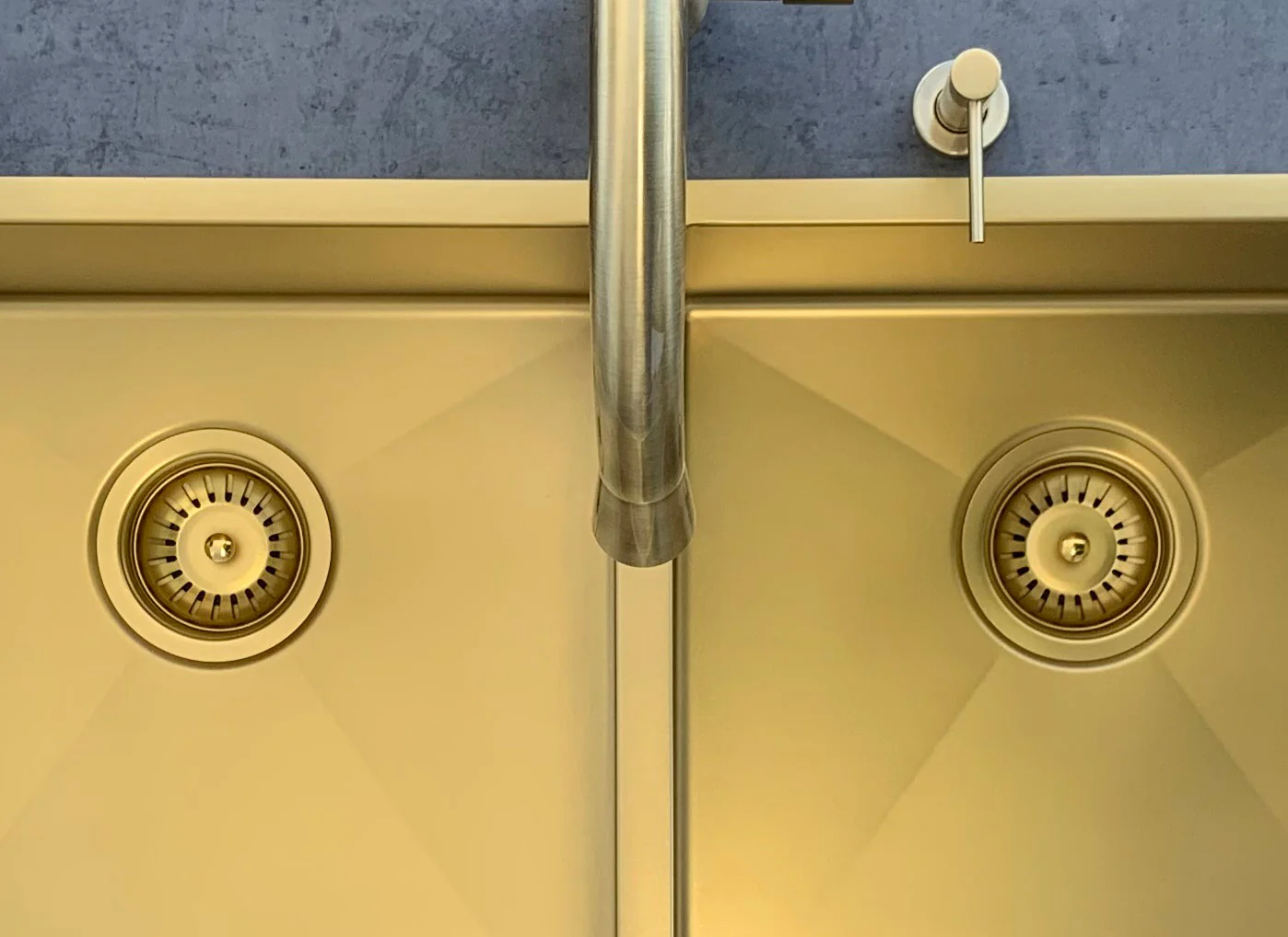 Lavello Kitchen Sink - Double Bowl 760 x 440 - Brushed Bronze Gold - Image 6